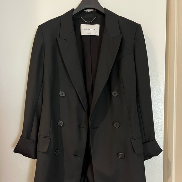 Aritzia Babaton Samuel Belted Blazer - Picture 1 of 7